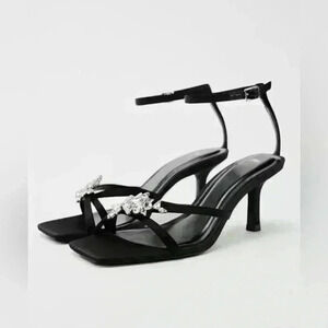 🔥🔥Zara Strappy rhinestone heels